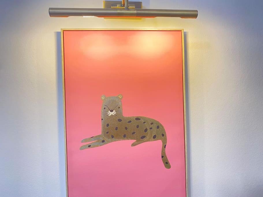 The Spotted Cat… London! Apartment Luaran gambar